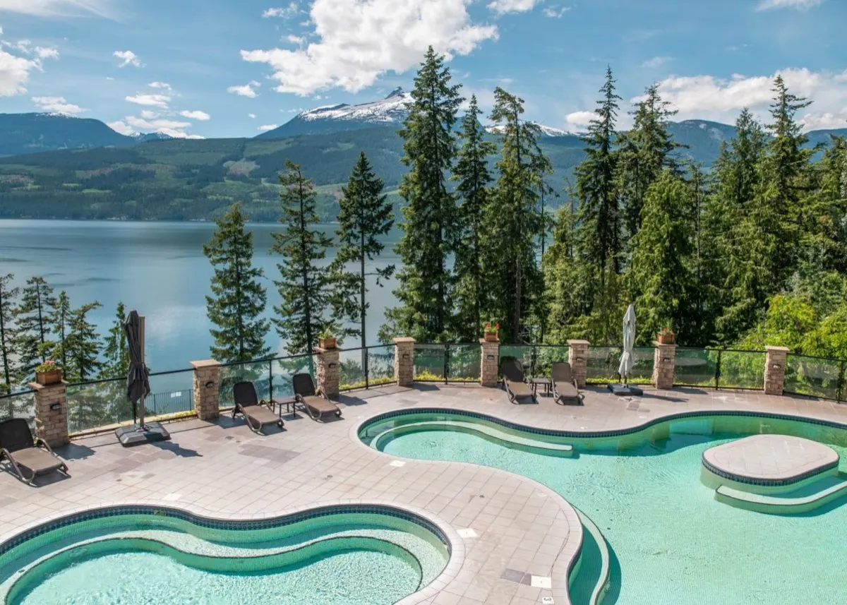 Halcyon Hot Springs Resort, Nakusp