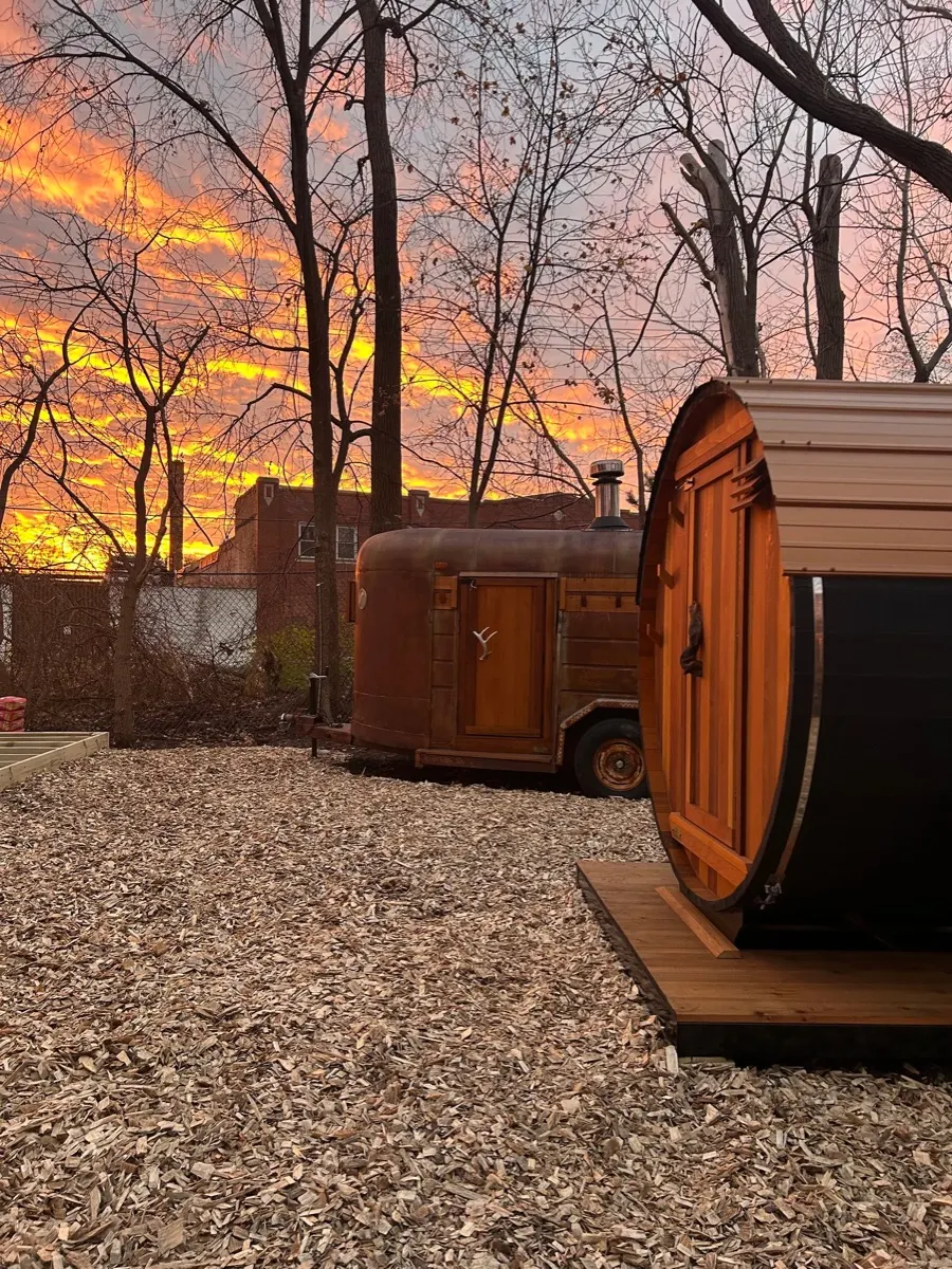 Islandview Sauna Club, Detroit