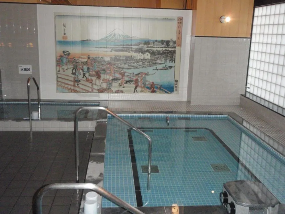 Jisshi-yu, Tokyo